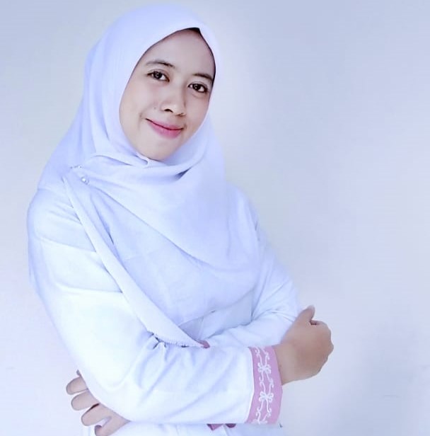 Foto Neng Lusi Rahmawati